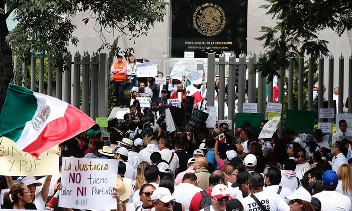 Continúa el Paro Judicial en México: Protestas Frente a la Reforma Controversial