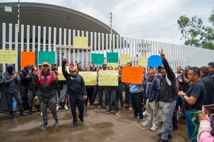 Continúa manifestación pacífica de custodios en los Ceresos