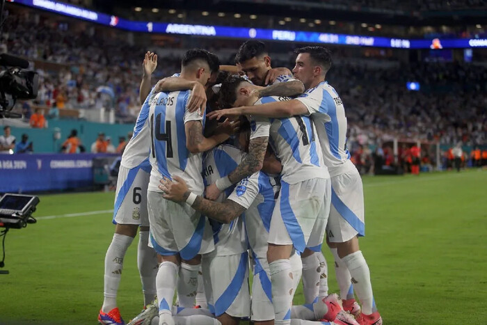 Copa América 2024: Argentina avanza invicta al vencer 2-0 a Perú