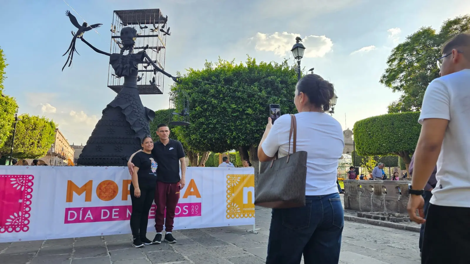 Covechi registró 68 mdp como derrama económica tras Noche de Muertos en Morelia