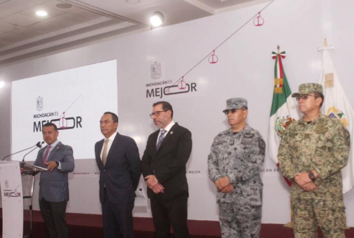 "Crimen busca espacios en los ayuntamientos", señala fiscal sobre caso de Tepalcatepec; gobierno refuerza diálogo con alcaldes