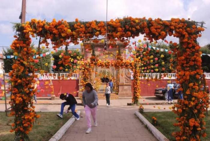 Cuanajo anuncia programa para la celebración de Noche de Muertos