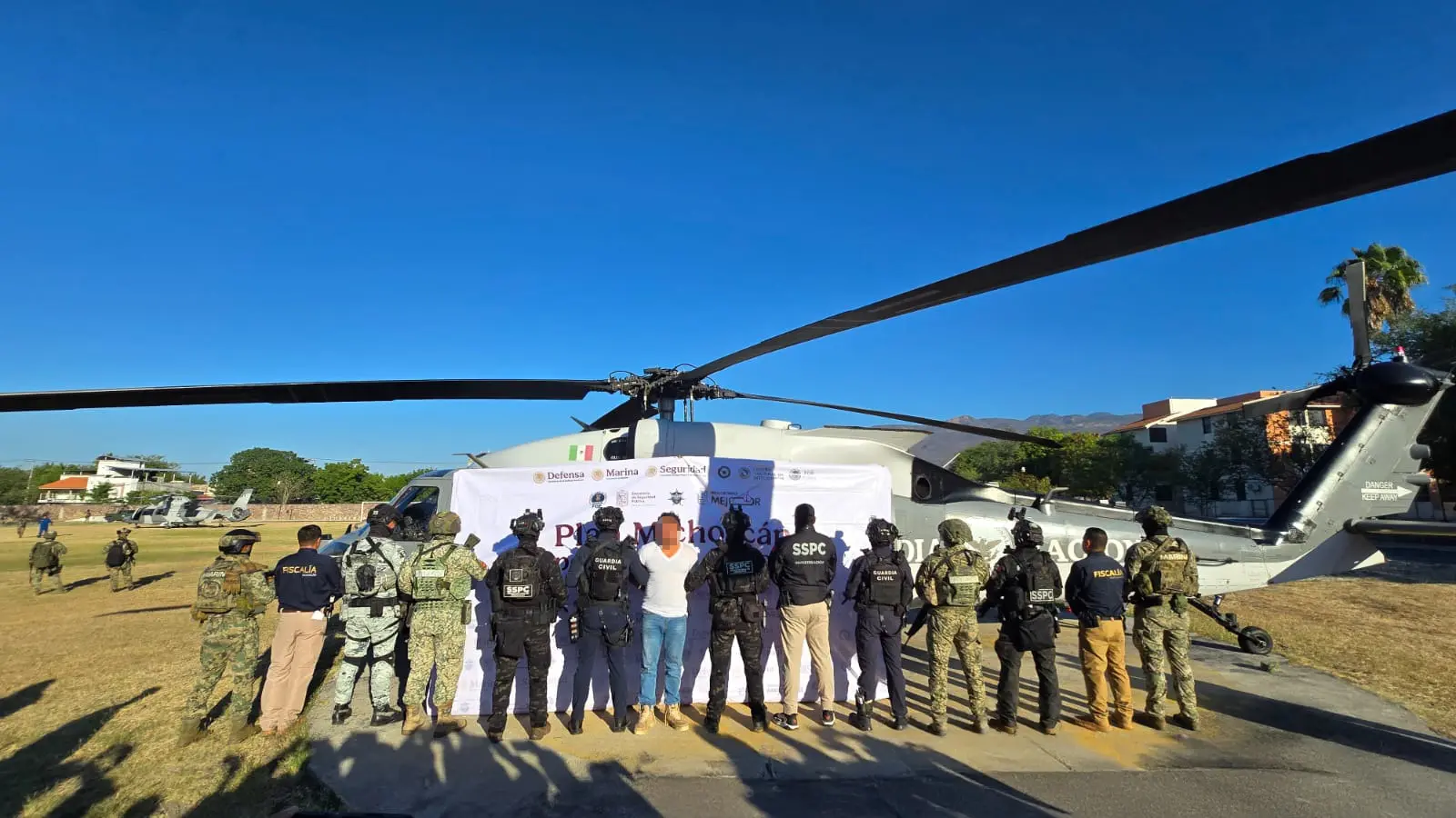 Cumplimenta FGE orden de aprehensión en reclusión contra “El Bótox”, por homicidio de Bernardo Bravo