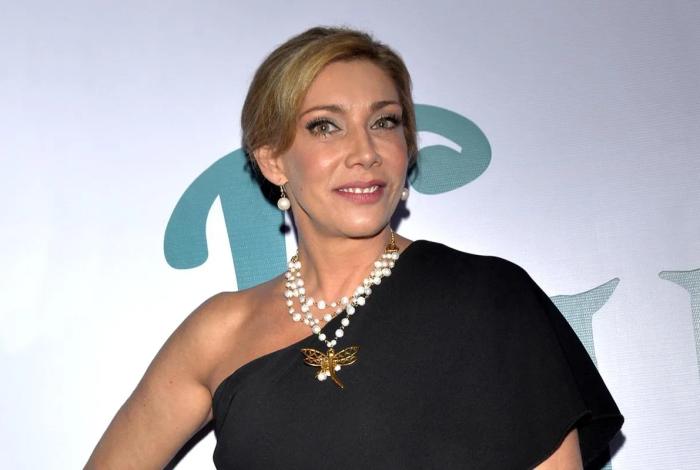 Cynthia Klitbo busca residencia en EU y envía mensaje