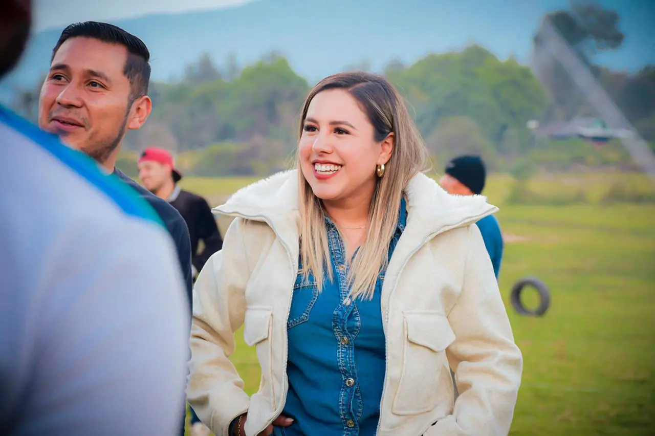 Dayana Pérez constata avances comunitarios en Agua Verde