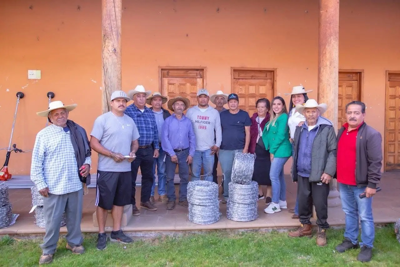 Dayana Pérez fortalece al campo en Salvador Escalante con entrega de apoyos
