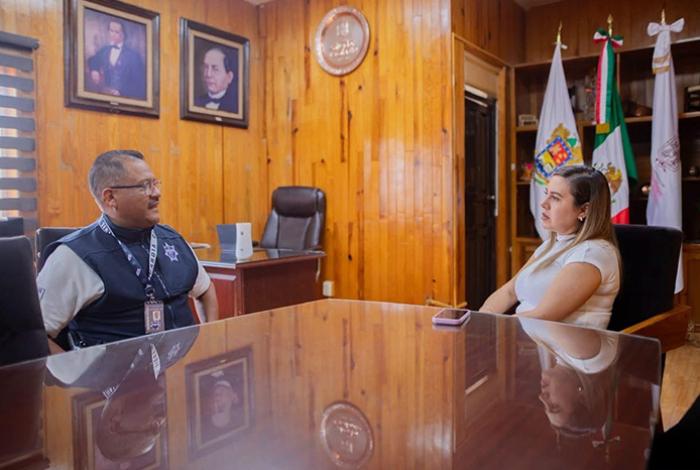 Dayana Pérez fortalece la coordinación institucional para reforzar la seguridad vial en Salvador Escalante