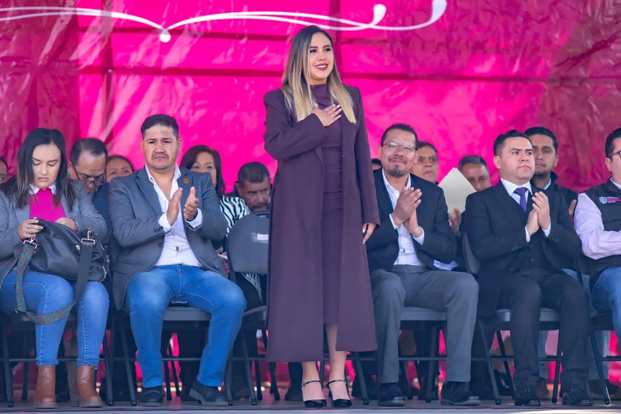 Dayana Pérez Mendoza reafirma el compromiso con la legalidad en Salvador Escalante