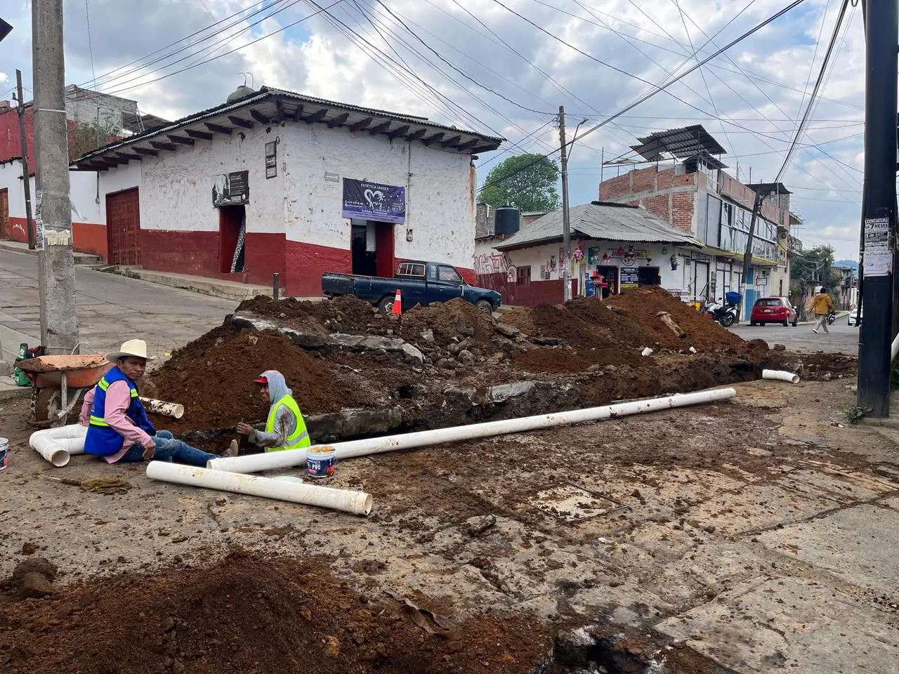 Dayana Pérez prioriza el cuidado del agua con obras de modernización en Salvador Escalante