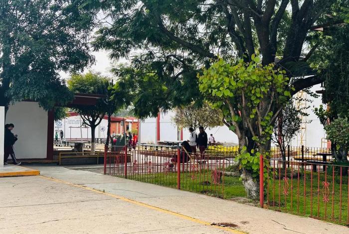 De 2 mil pesos las cuotas para ingresar al CBTis 149 de Morelia; director niega obligatoriedad