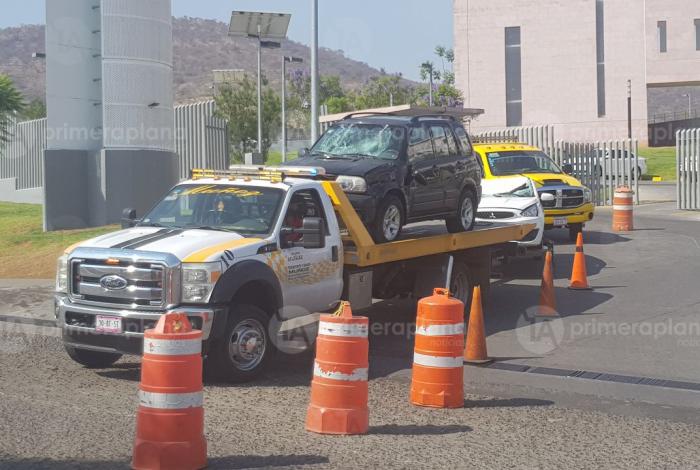 De 5 mil a 10 mil pesos, costo de arrastre de vehículos a la FGM