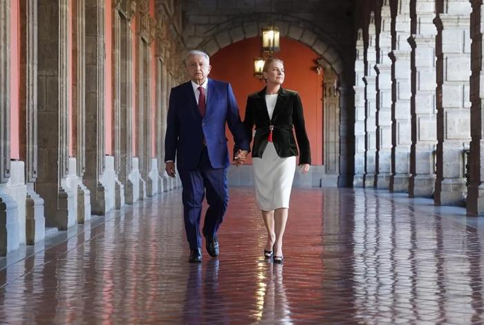 De “azote de España” a vecina de La Moraleja: la llegada de Beatriz Gutiérrez Müller y su hijo desata polémica