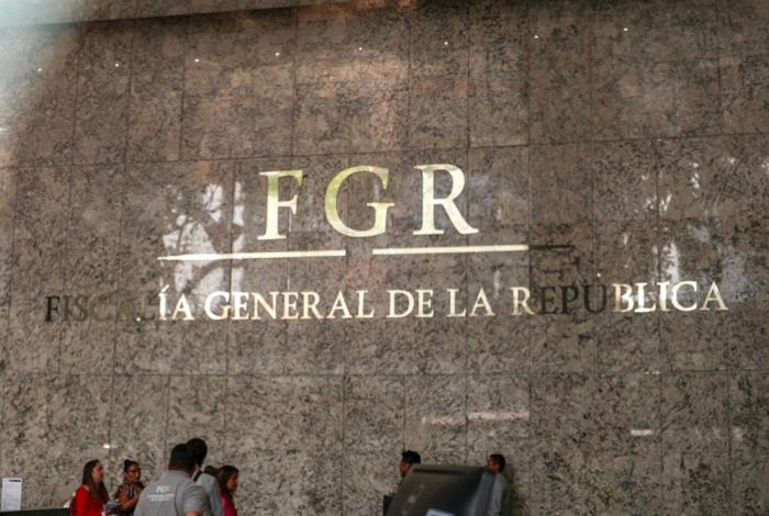 Definen la lista de 10 aspirantes a FGR, con paridad de género