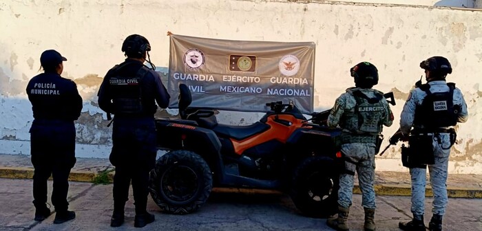 Delincuente abandona moto robada, se apodera un cuatrimoto y huye; la policía recupera ambas unidades