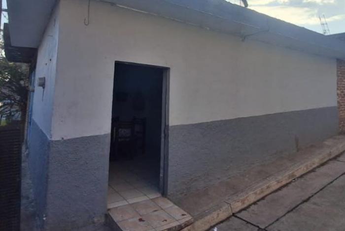 Delincuentes irrumpen en vivienda de Jacona y matan a un adolescente