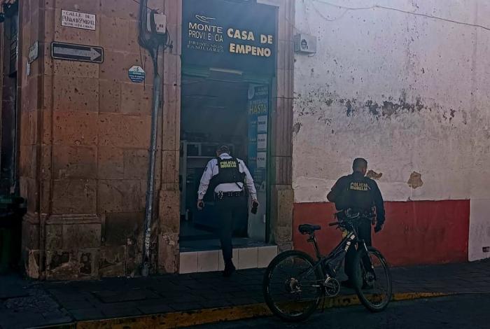 Delincuentes roban joyería en casa de empeño del centro de Morelia