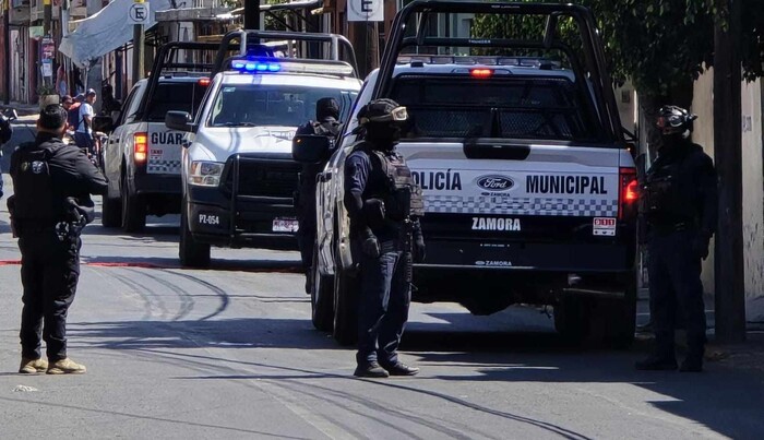 Delincuentes roban medio millón de pesos en efectivo a un hombre, en Zamora