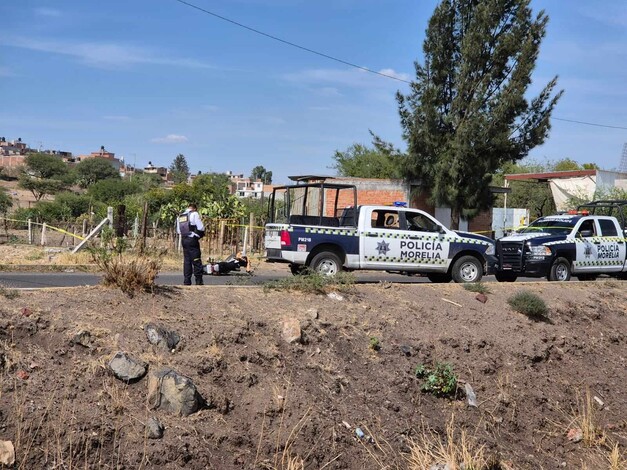 Derrapa motocicleta: un muerto y un herido