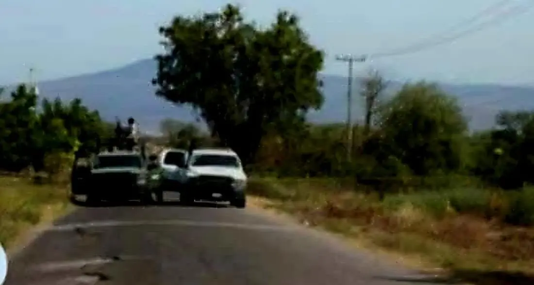 Desactivan tres artefactos explosivos en Vicente Guerrero, Apatzingán