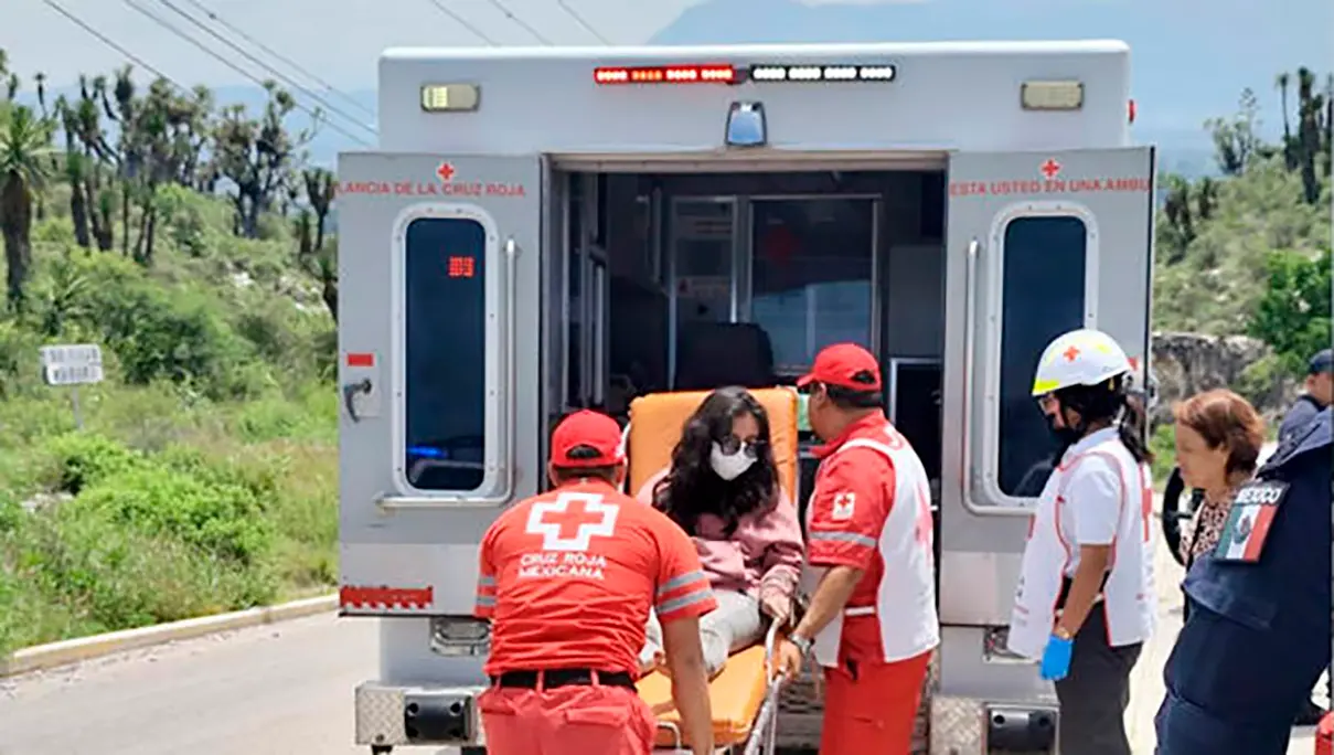 Desaparece tras salir de restaurante y es hallada golpeada en un terreno baldío de Tehuacán