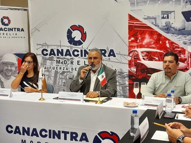 Desdeñan aspirantes a cargos de elección acercamiento con Canacintra