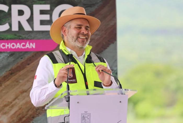 Desfogue de presa provoca inundaciones en Maravatío: Bedolla