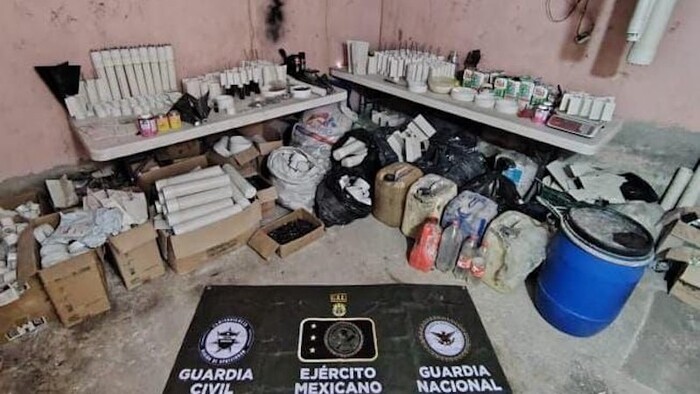 Desmantelan bodega para fabricación de artefactos explosivos en Apatzingán