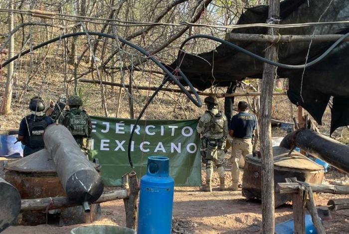 Desmantelan narc0laboratorio en Turicato