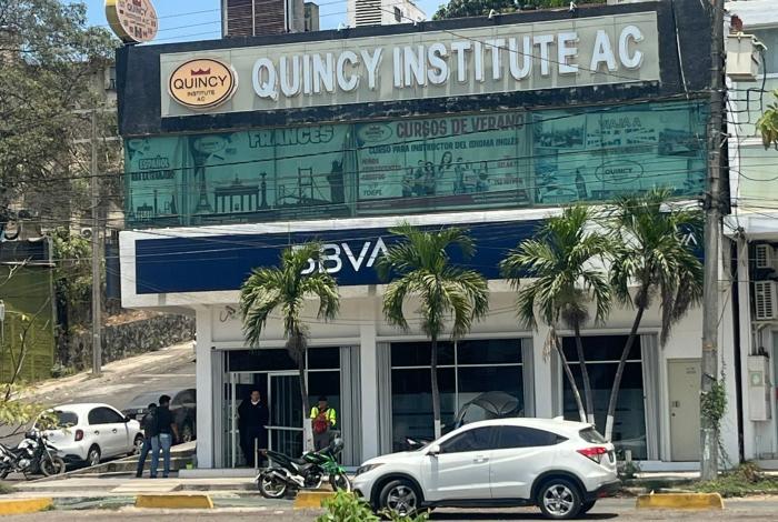 Despojan a cuentahabiente de medio millón de pesos en LC