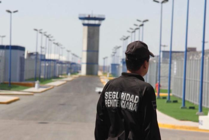 Detectan c0c4ín4 oculta a interno del CEFERESO, en Apatzingán