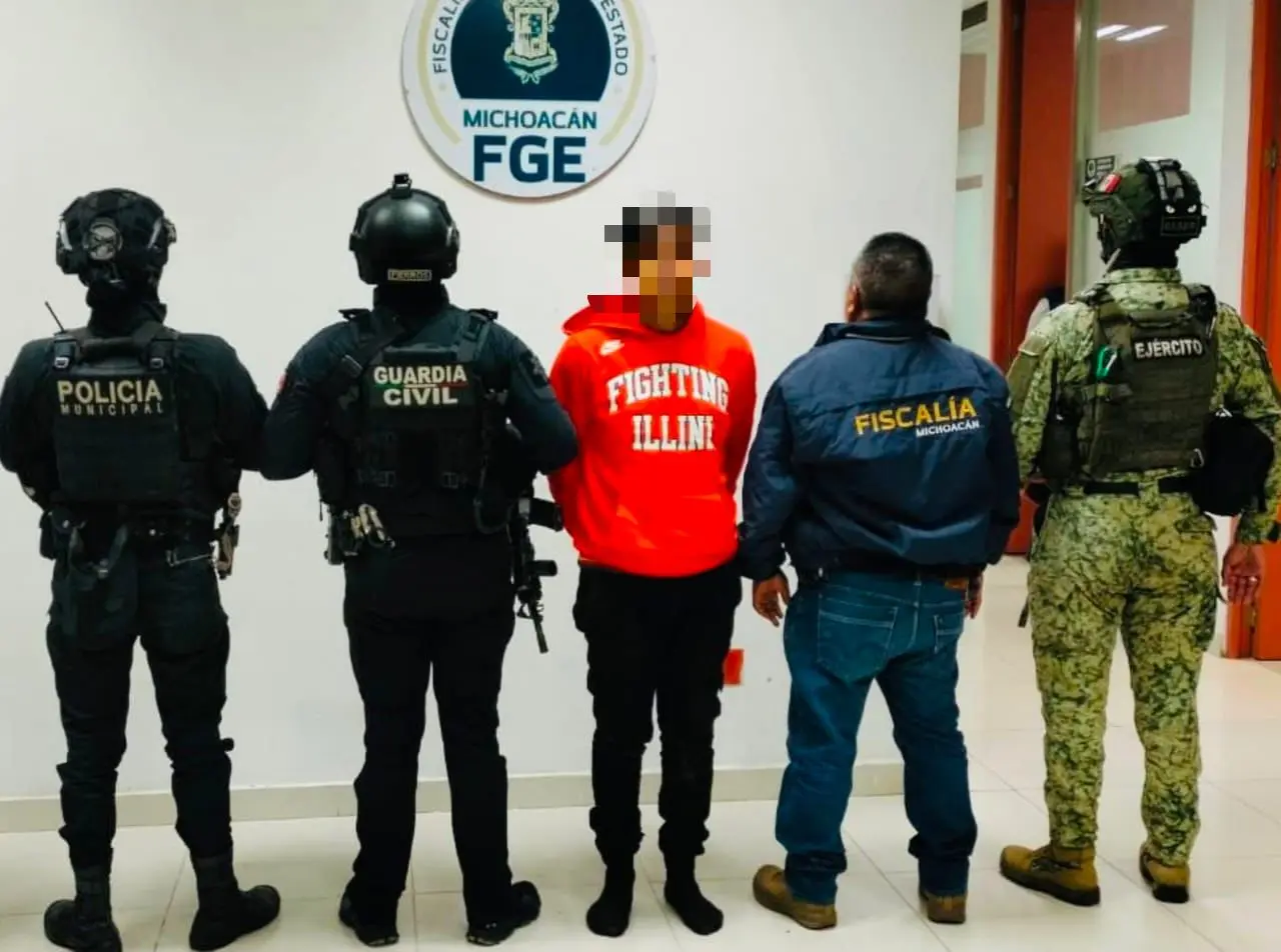 Detenido feminicida en Tangamandapio, cuenta con dos órdenes de aprehensión: SSP