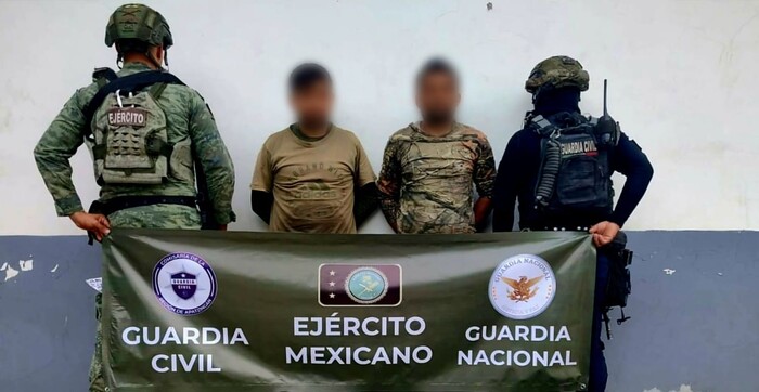 Detienen a dos colombianos con armas anti blindaje, en Buenavista