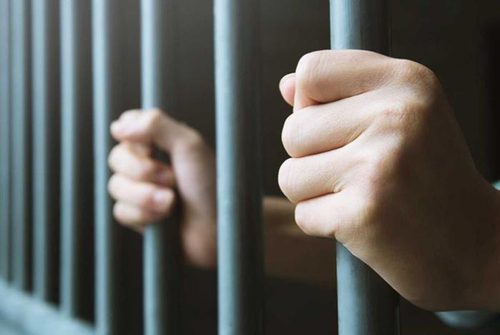 Detienen a dos presuntos responsables de homicidio en Zamora tras cateos simultáneos