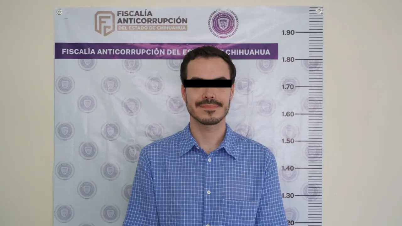 Detienen a médico por presunto desvío de medicamentos oncológicos en Chihuahua.