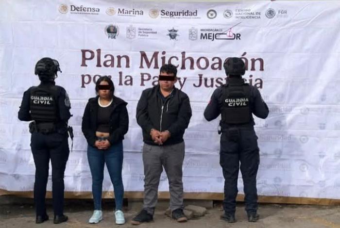 Detienen a una pareja en posesión de 29 dosis de metanfetamina, en Morelia