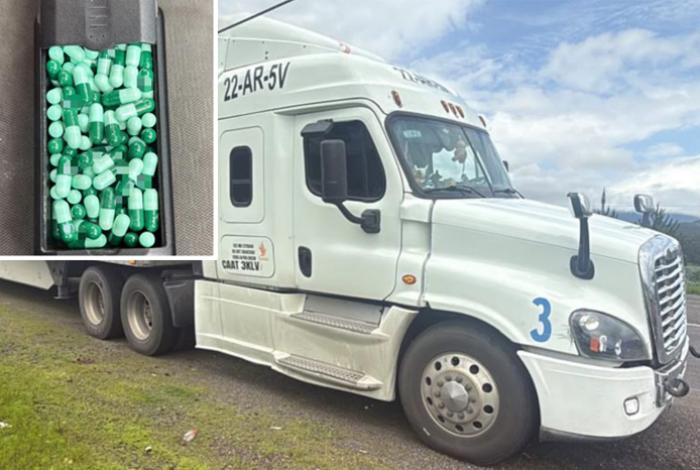Detienen en Opopeo a un trailero que transportaba 113 pastillas psicotrópicas