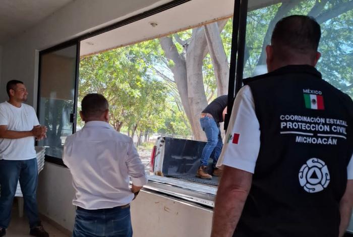 DIF Michoacán envía suministros para víctimas de la explosión en Coahuayana