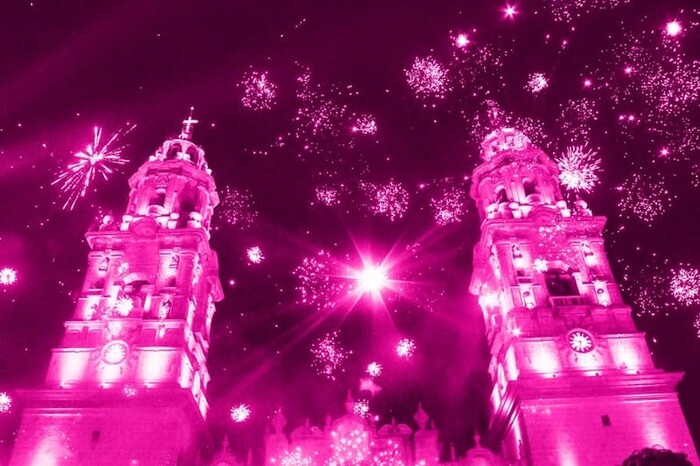 DIF Morelia invita al Encendido de Catedral en el marco de la lucha contra el cáncer de mama