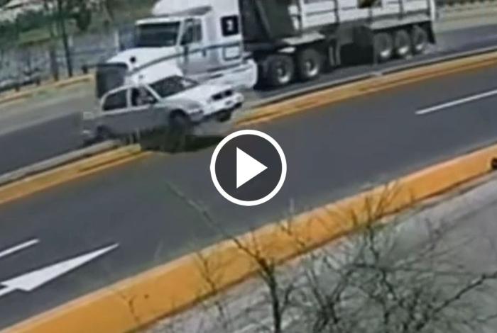 Difunden video del trágico accidente en el Paso Catrinas, en Morelia