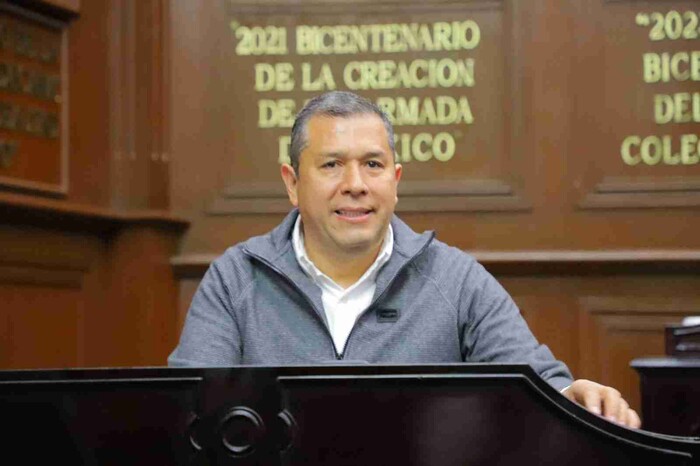 Dirigencia de Morena Michoacán vuelve a violentar los principios del movimiento: JC Barragán