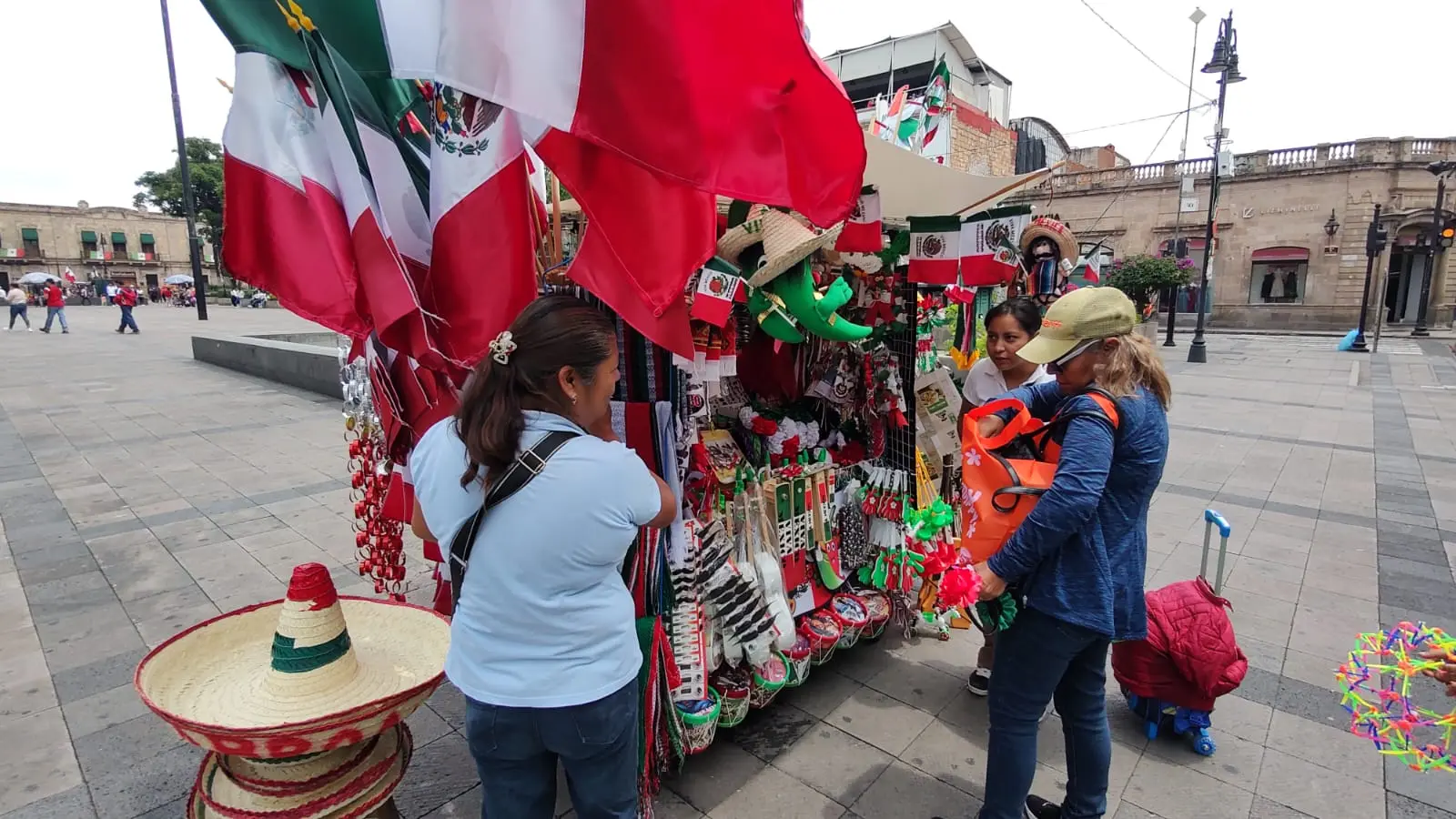 Disminuyen ventas de artículos mexicanos