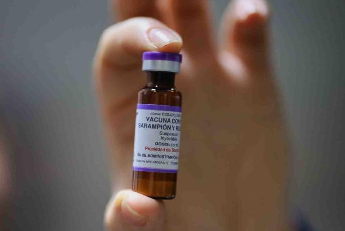 Disponibles en Michoacán más de 700 mil dosis para prevenir el sarampión: SSM