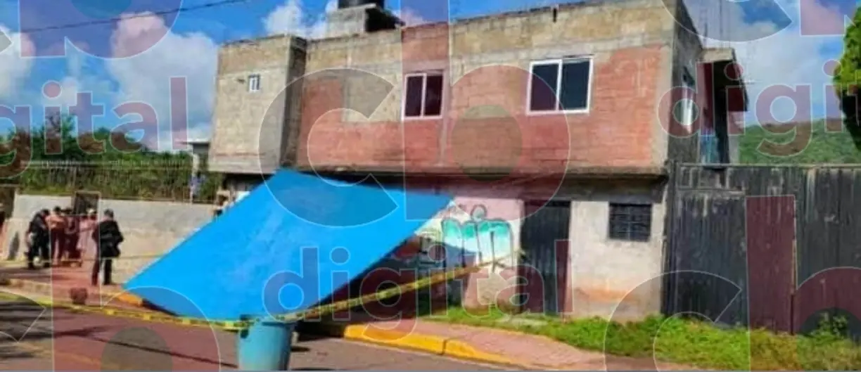 Dormía en la azotea y muere al caer a la calle en Tiquicheo