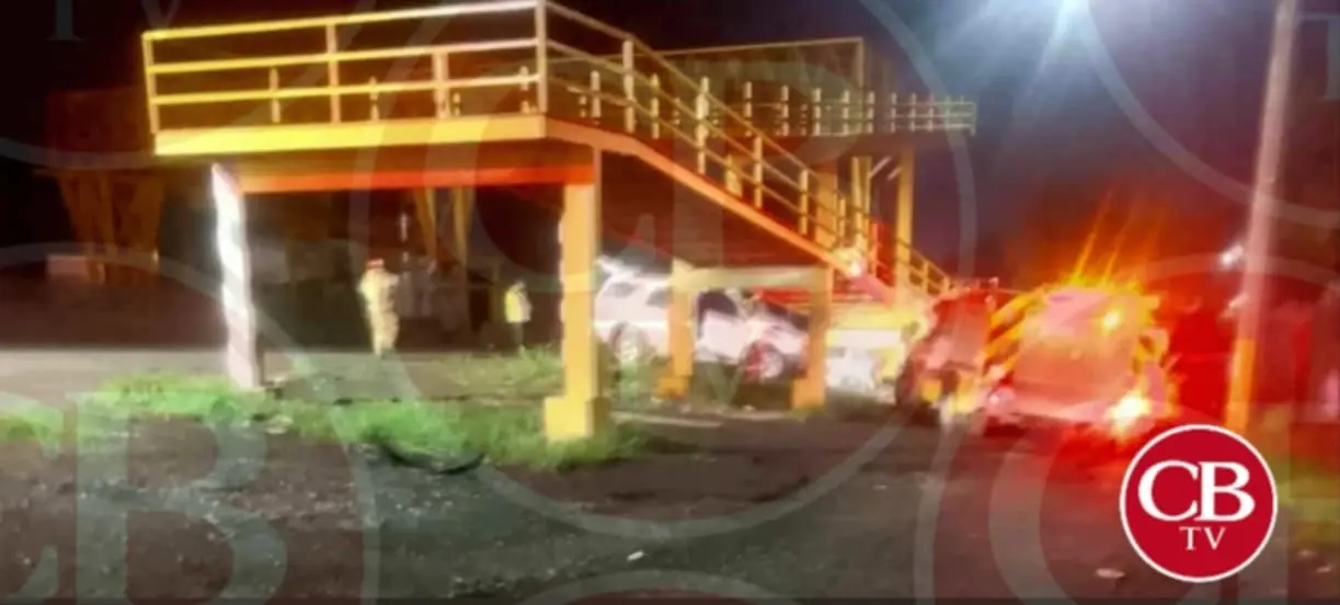 Dos choques en la Morelia-Salamanca deja un muerto