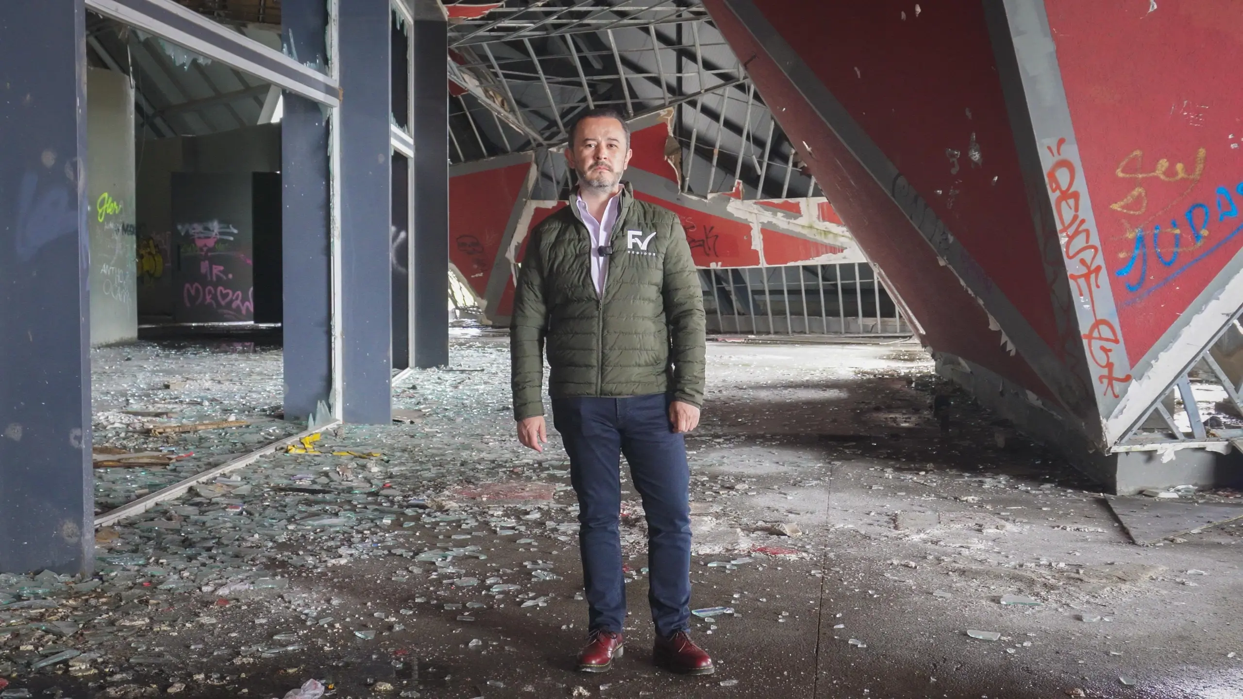 “Duele verlo así”: Fausto Vallejo Mora llama a rescatar la Unidad Deportiva Bicentenario.