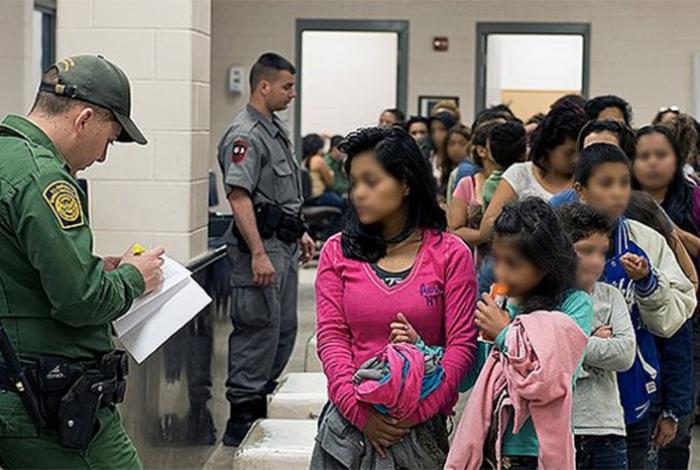 EEUU ha expulsado al menos a 23,000 migrantes a terceros países, señalan expertos de la ONU