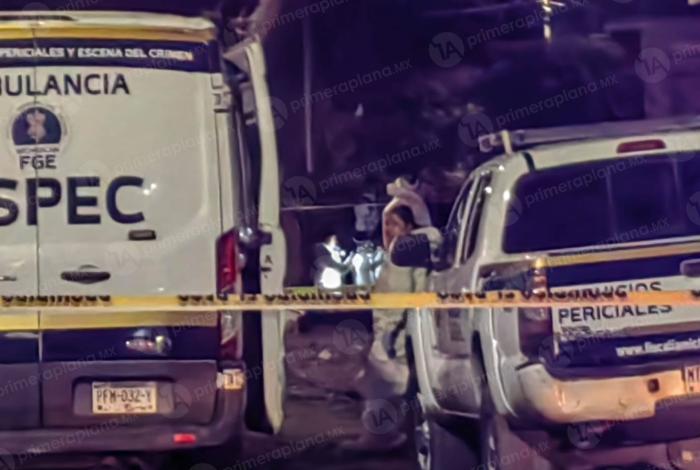 Ej3cut4n a un transeúnte en calles de Uruapan