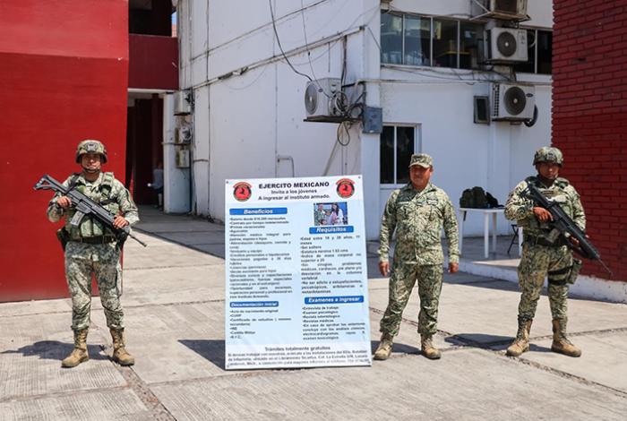 Ejército abre convocatoria de ingreso a jóvenes al 82/o. Batallón de Infantería en Lázaro Cárdenas