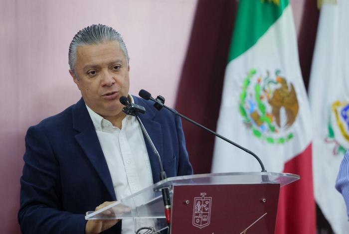 El 30 de abril, último día para pagar refrendo vehicular sin recargos: Luis Navarro