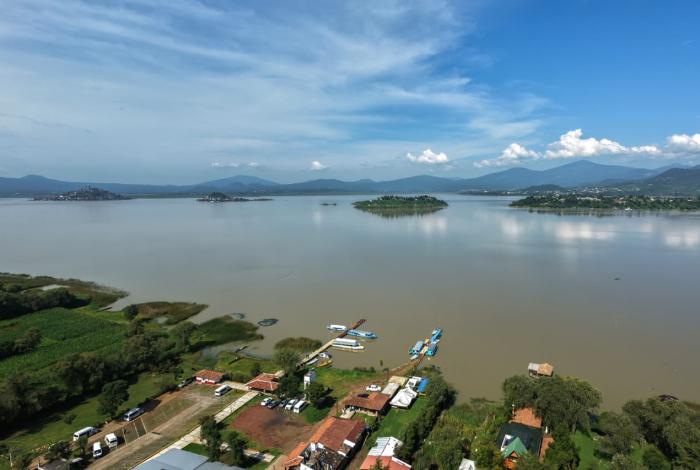 El agua vuelve a adueñarse del Lago de Pátzcuaro